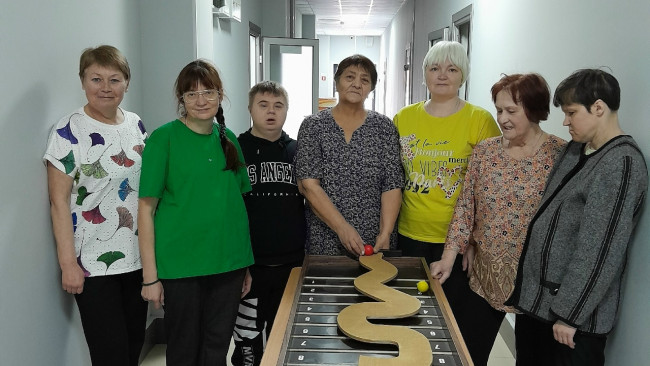 Вот и пришло время познакомиться с нашей новой настольно-спортивной игрой